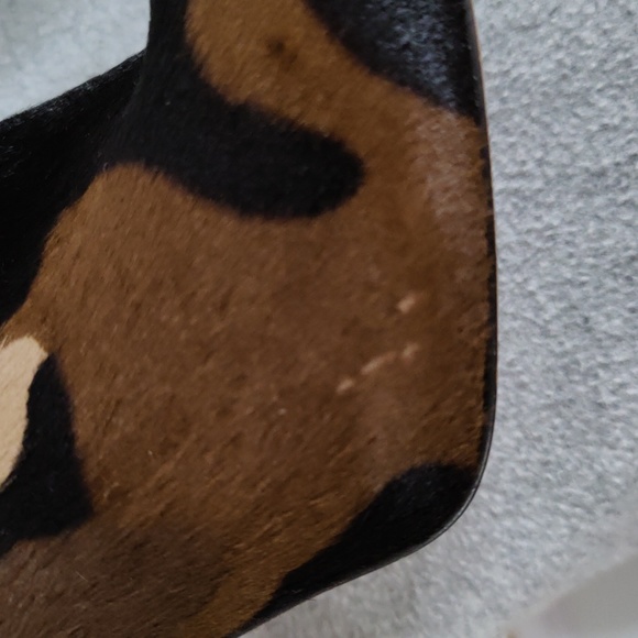 Michael Kors 2 tone brown size 8 beautiful ankle high boot. - Picture 9 of 10